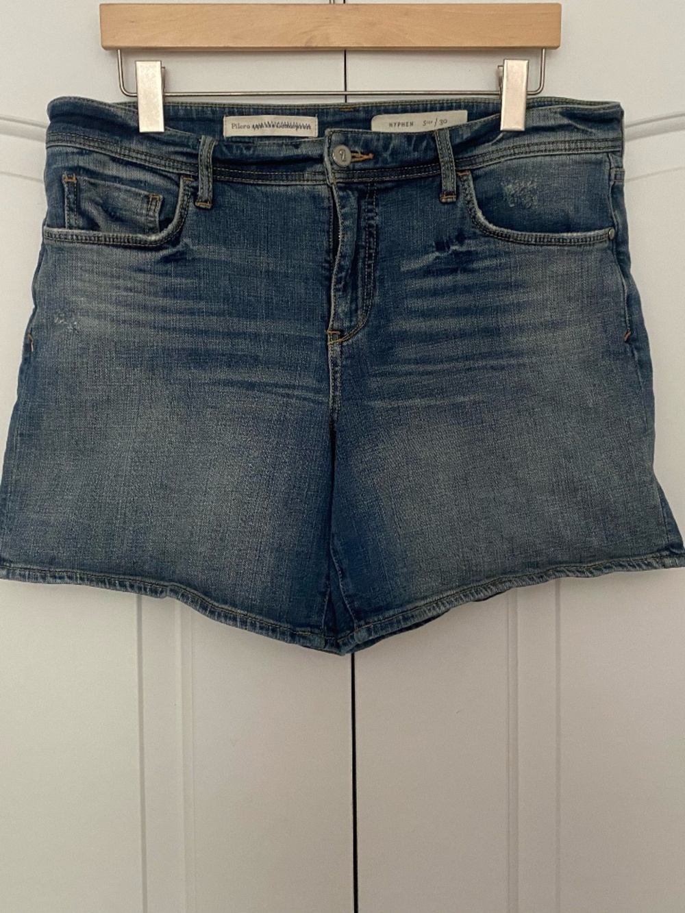 Pilcro & The Letterpress Hyphen Denim Shorts; Great Condition; Size 30;